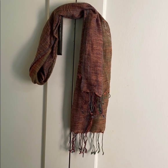 Colorful woven vintage scarf - Picture 2 of 6